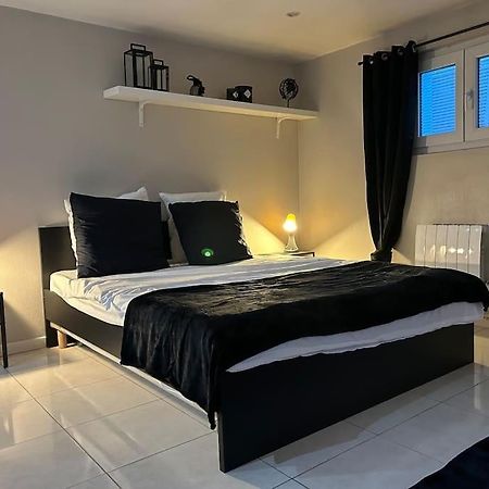 Cosy Studio - 10 Min Away From Cdg Aeroport - 30 Min Away From Paris - Parc Asterix - Olympic Games 2024 Le Thillay Εξωτερικό φωτογραφία